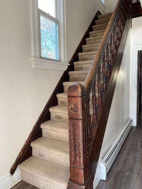 25 Brown St, Springfield, MA 01109 photo 5