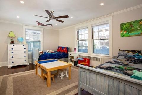 69 Evans Rd, Brookline, MA 02445 photo 12