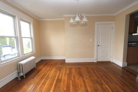14 Mansfield St, Springfield, MA 01108 photo 11