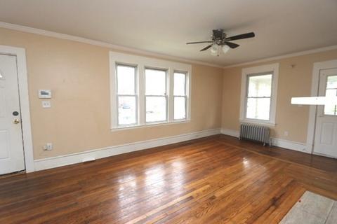 14 Mansfield St, Springfield, MA 01108 photo 10