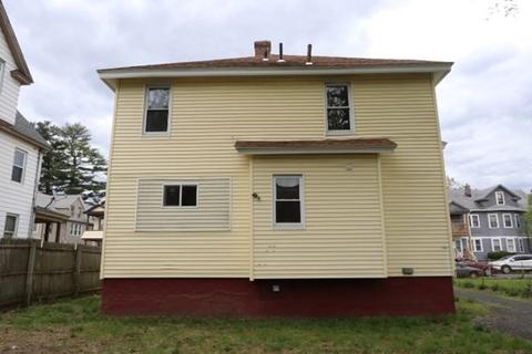 14 Mansfield St, Springfield, MA 01108 photo 5