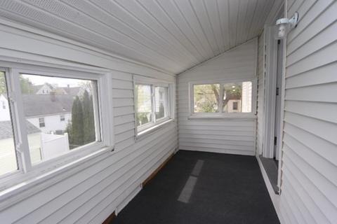 14 Mansfield St, Springfield, MA 01108 photo 32