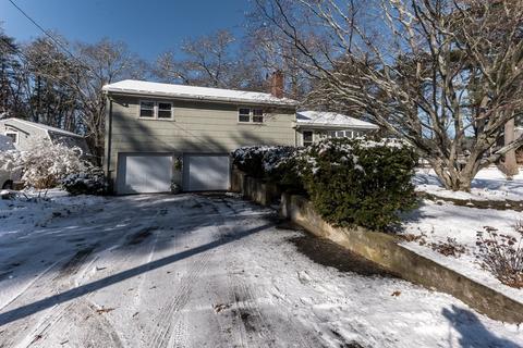 23 Cromesett Rd, Wareham, MA 02571 photo 3