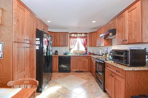34 Brook St, Webster, MA 01570 photo 9