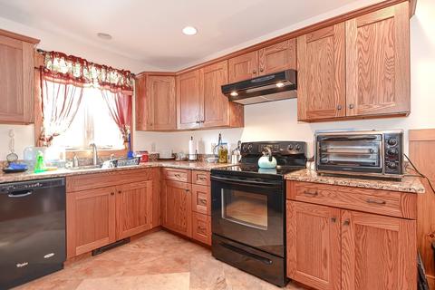 34 Brook St, Webster, MA 01570 photo 10