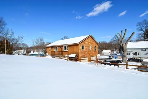 34 Brook St, Webster, MA 01570 photo 4