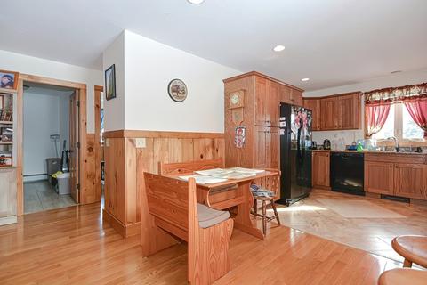 34 Brook St, Webster, MA 01570 photo 8