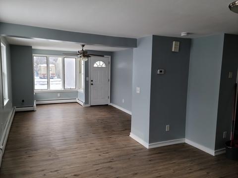 120 Raymond St, Fall River, MA 02723 photo 4