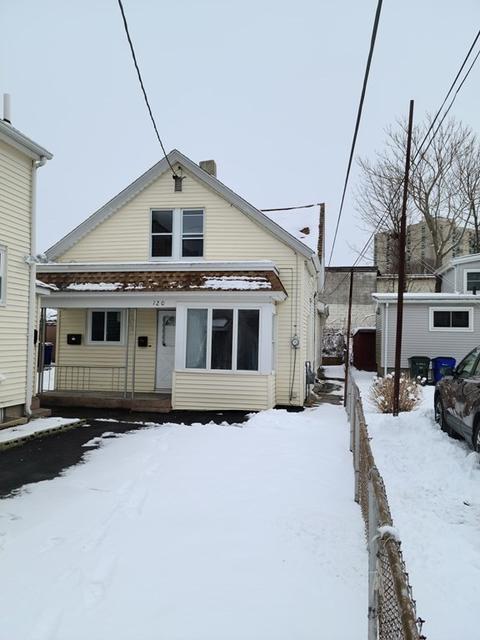 120 Raymond St, Fall River, MA 02723 photo 3