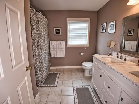 1384 Bedford St, Fall River, MA 02723 photo 23