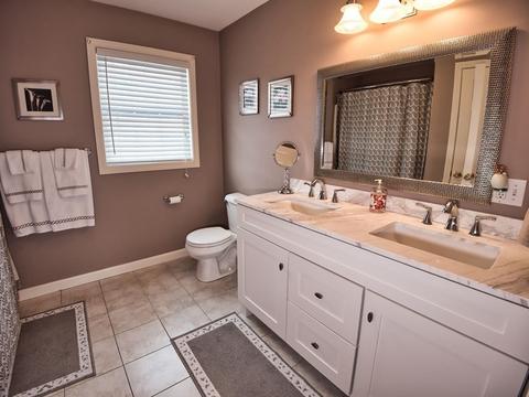 1384 Bedford St, Fall River, MA 02723 photo 22
