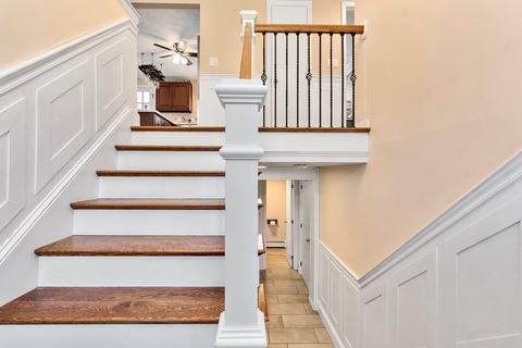 9 Searle St, Georgetown, MA 01833 photo 6