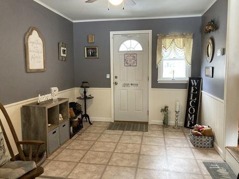 21 Phillip Ave, Westfield, MA 01085 photo 5
