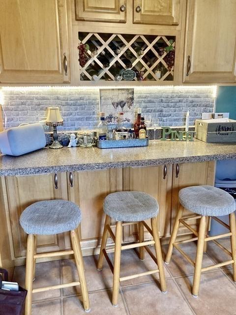 21 Phillip Ave, Westfield, MA 01085 photo 8