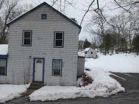 8 Chase St, Saugus, MA 01906 photo 5