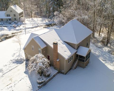 34 Cedarmill Dr, Raynham, MA 02767 photo 6