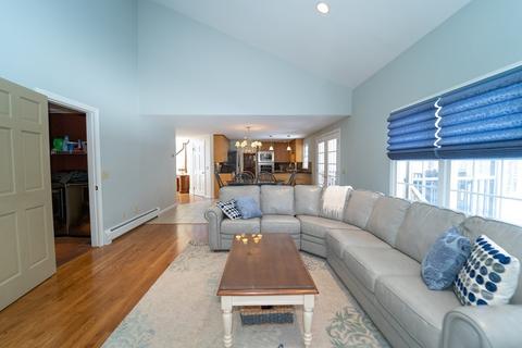 34 Cedarmill Dr, Raynham, MA 02767 photo 17