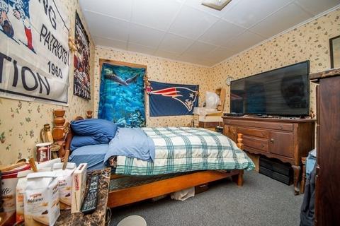 14 Hall, Fall River, MA 02724 photo 31