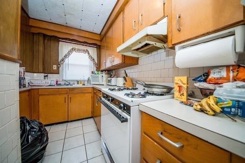 14 Hall, Fall River, MA 02724 photo 22