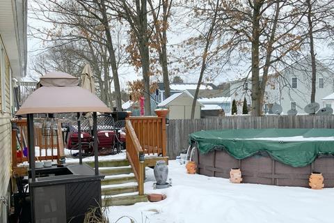 103 Barre St, Springfield, MA 01119 photo 9