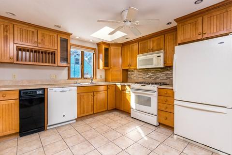 10 Cherry St, Bourne, MA 02532 photo 5
