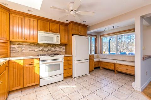 10 Cherry St, Bourne, MA 02532 photo 4