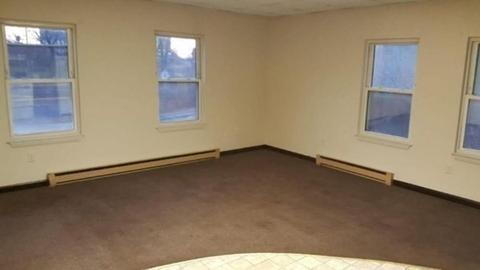 4 East St, Ware, MA 01082 photo 16