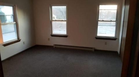 4 East St, Ware, MA 01082 photo 18