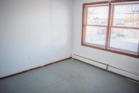 624 Plainfield St, Springfield, MA 01107 photo 13