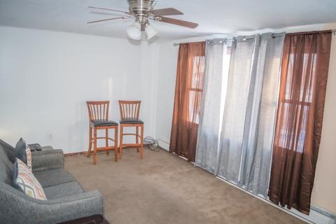 624 Plainfield St, Springfield, MA 01107 photo 10