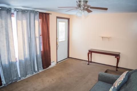 624 Plainfield St, Springfield, MA 01107 photo 11
