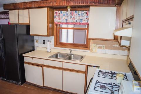 624 Plainfield St, Springfield, MA 01107 photo 9