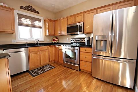 9 Nirvana Dr #3C, Saugus, MA 01906 photo 3
