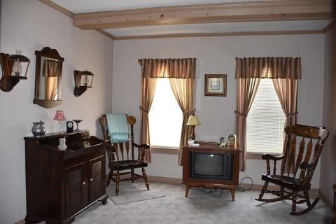 52 Schofield Ave, Dudley, MA 01571 photo 13