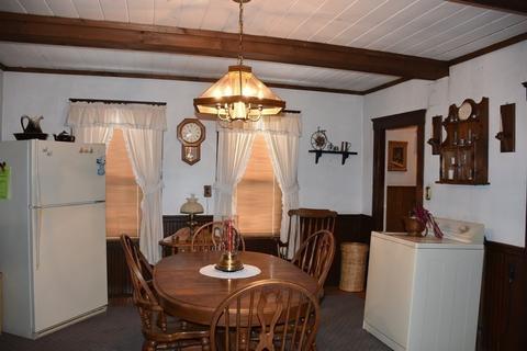 52 Schofield Ave, Dudley, MA 01571 photo 8