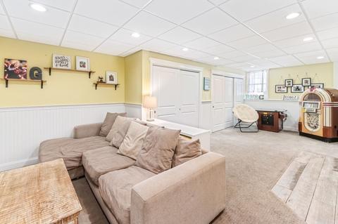 302 Ash St, Reading, MA 01867 photo 34