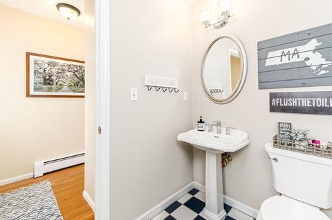 302 Ash St, Reading, MA 01867 photo 7