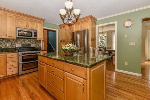25 Azalea Cir, Dedham, MA 02026 photo 14
