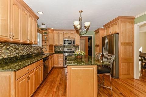 25 Azalea Cir, Dedham, MA 02026 photo 12