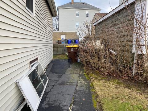 183 Earle, Fall River, MA 02721 photo 4