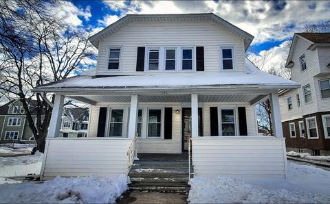 546 White St, Springfield, MA 01108 photo 1