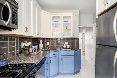 114 Brook St #2, Brookline, MA 02445 photo 9