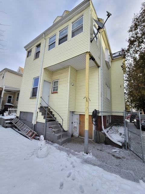 20 Argyle St, Everett, MA 02149 photo 2