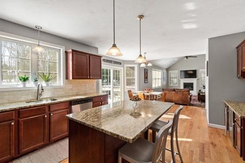 16 Michael Rd, Franklin, MA 02038 photo 11