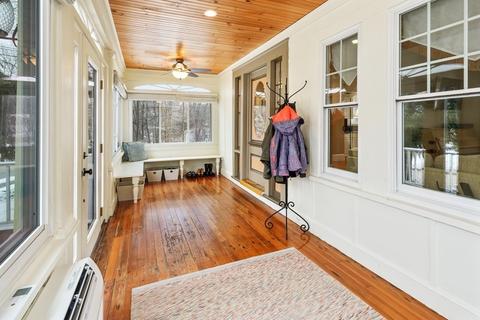 104 Ward, Hingham, MA 02043 photo 2
