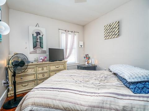 22 Mott St, Worcester, MA 01604 photo 7