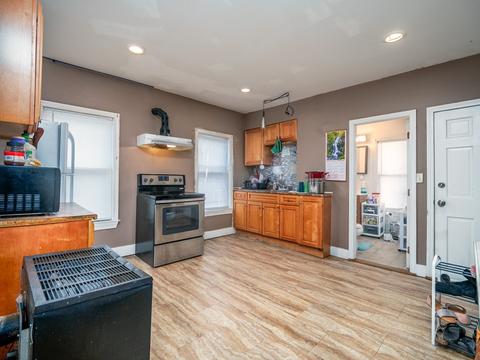 22 Mott St, Worcester, MA 01604 photo 18
