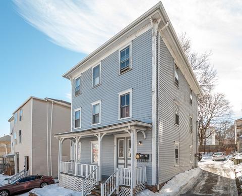 22 Mott St, Worcester, MA 01604 photo 2