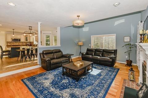 167 Whippoorwill Dr, Raynham, MA 02767 photo 8