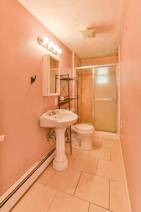 7 Oswald St, Worcester, MA 01607 photo 16